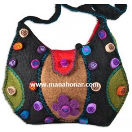 کیف دستی با دوخت سنتی